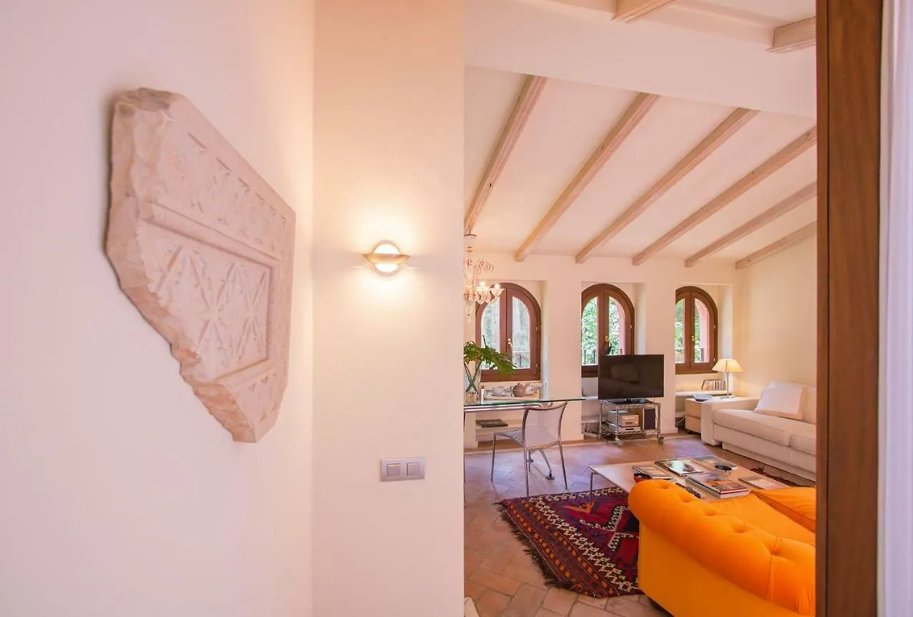 Oriental Apartment Gardens Views 2 Pax Seville 0*,  Spain