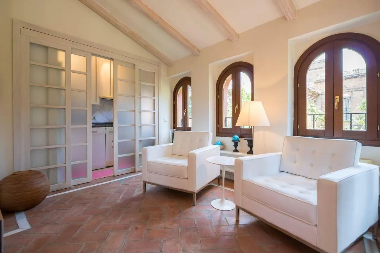 Oriental Apartment Gardens Views 2 Pax Seville